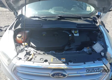 2018 Ford Escape Titanium from USA, damaged, VIN 1FMCU9J96JUA33500